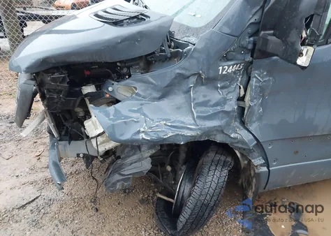 2019 Mercedes-Benz Sprinter 2500 High Roof V6 from USA, damaged, VIN WD4PF1CD9KP124656